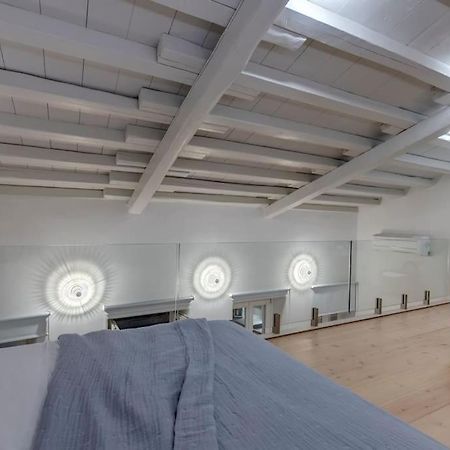 Apartament Nomade Vibrant Living Loft Ermupoli Zewnętrze zdjęcie