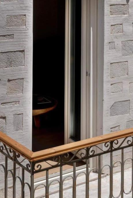 Apartament Nomade Vibrant Living Loft Ermupoli Zewnętrze zdjęcie