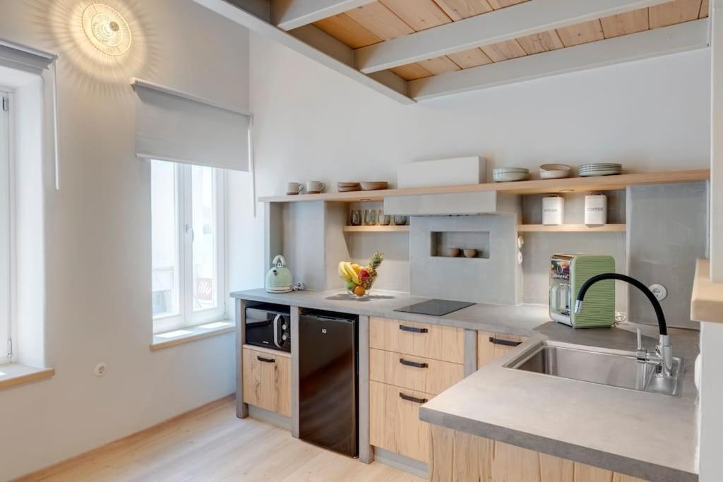 Apartament Nomade Vibrant Living Loft Ermupoli Zewnętrze zdjęcie
